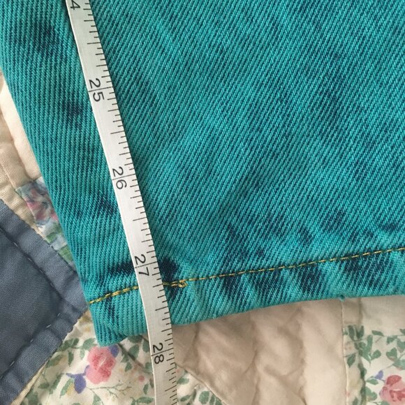 Vintage Hollywood Era green acid wash high waisted tapered jeans (size XS-S) - Picture 13 of 14